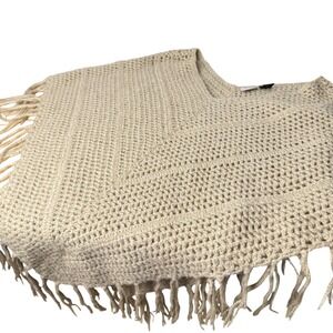 Arizona Jean Company Crochet Fringe Boho Poncho Women OS Festival Hippie Peasant